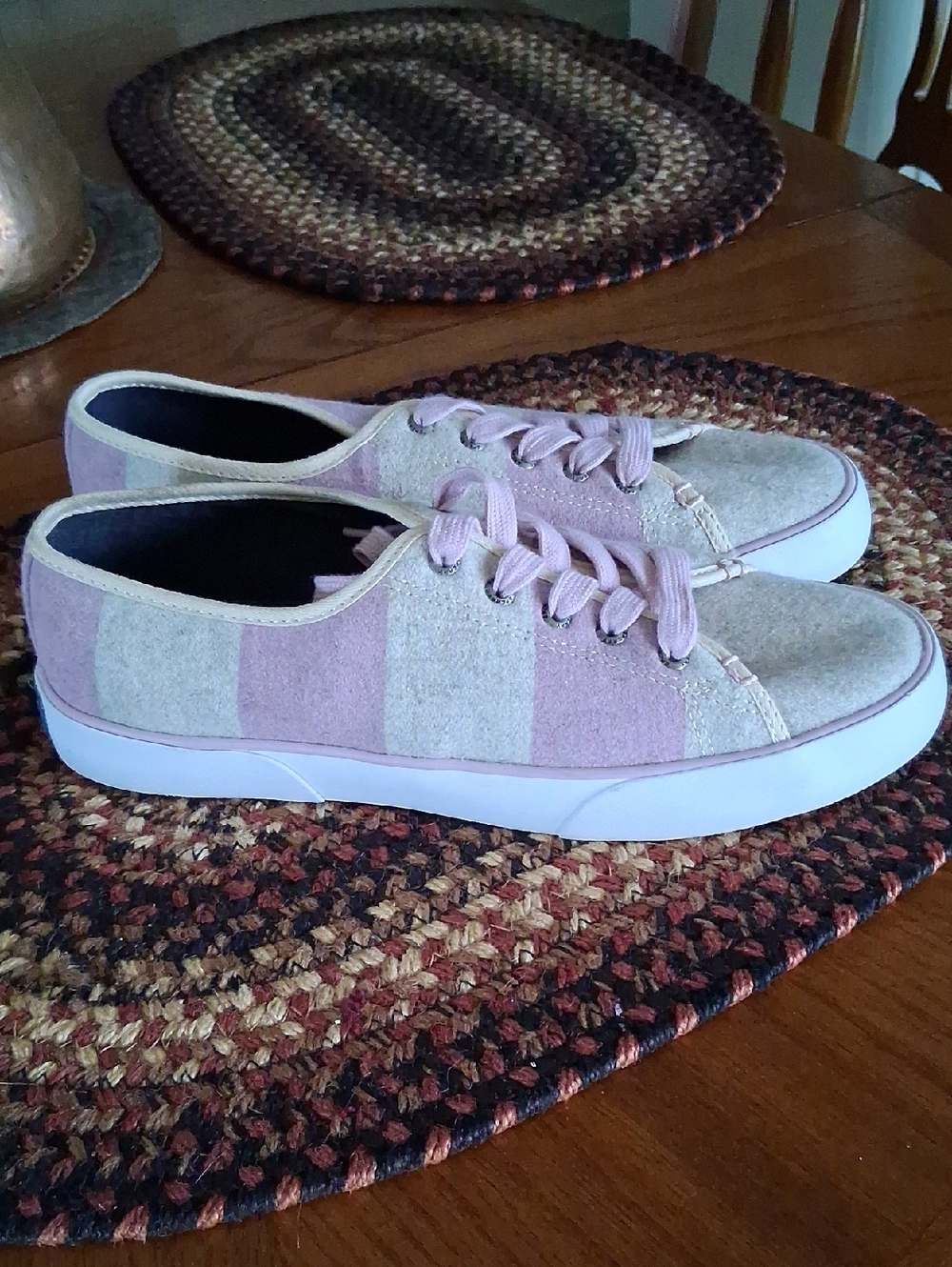 Sperry Women's Low-Top Lace-Up Sneakers in Purple  & Grey Stripes Sz. 8.5